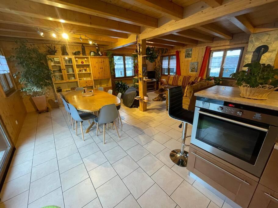 La Grange A Coco Avec Jacuzzi Villa Бур-Сан-Пиер Екстериор снимка